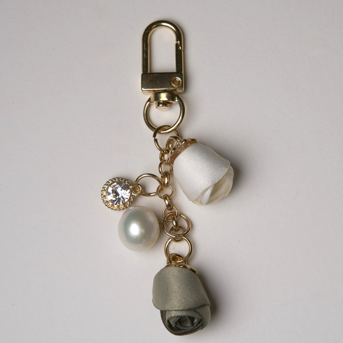 Bargain Cave - Rose Keychain