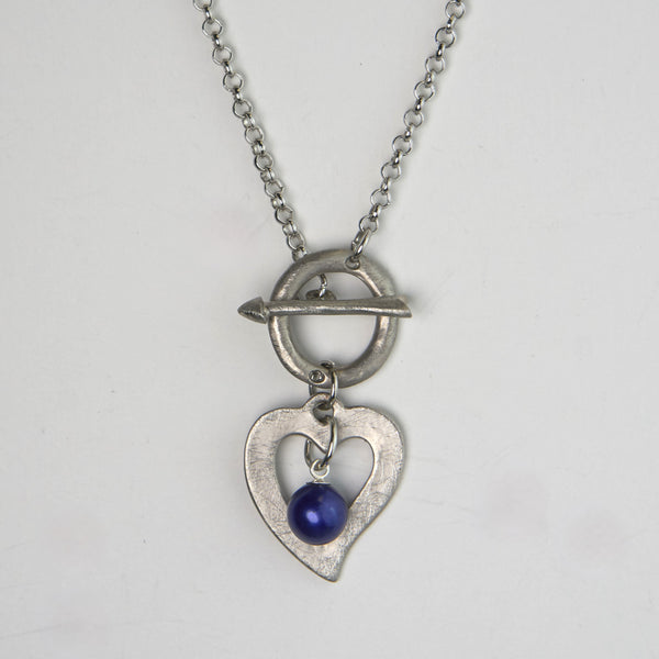 Bargain Cave - Heart Necklace