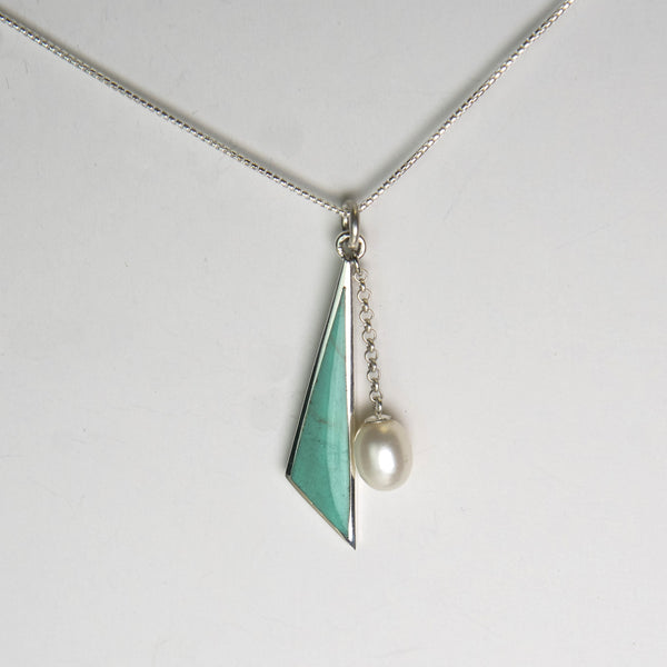 Bargain Cave - Synthetic Turquoise Necklace