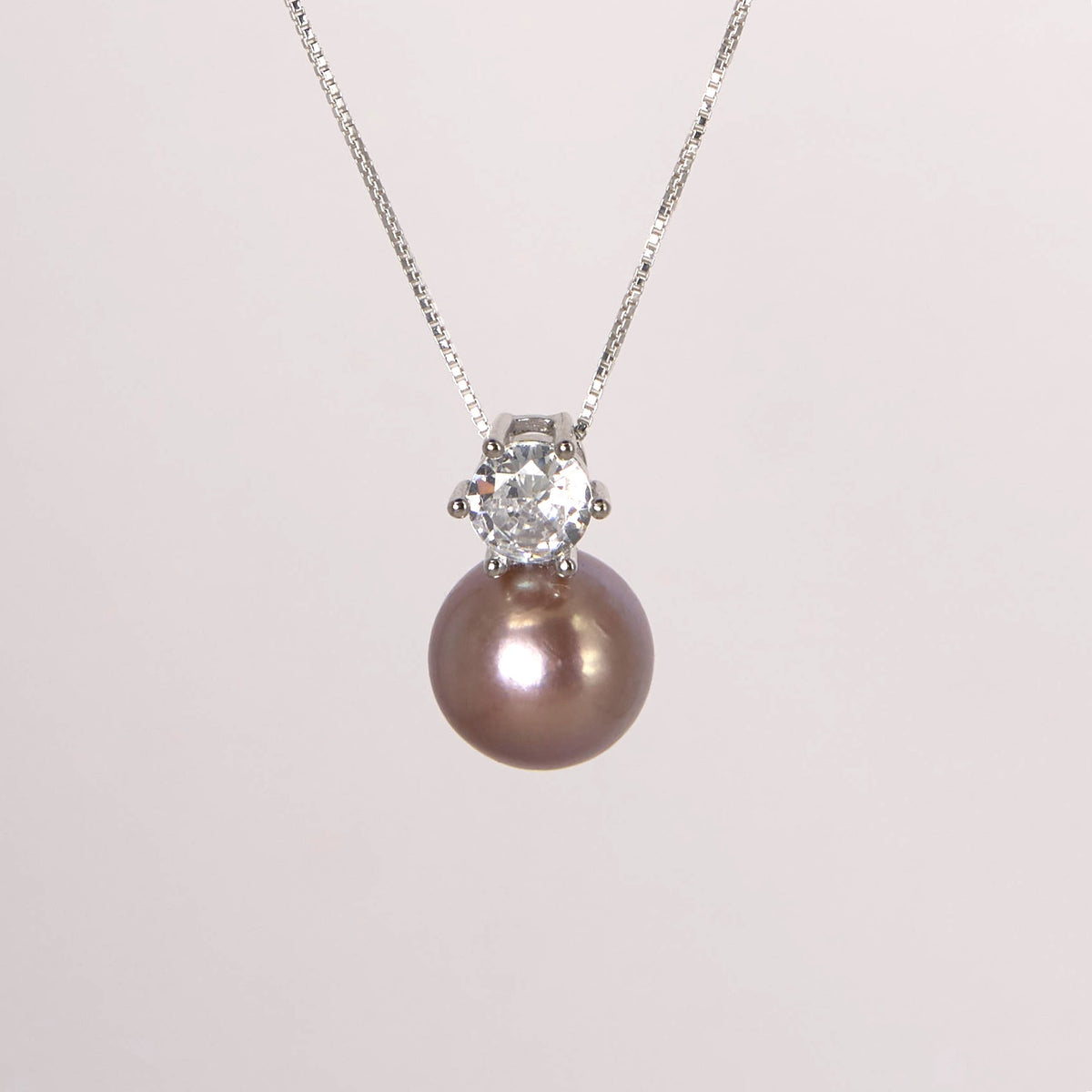Crystal Pendant Necklace (Edison Pearl)