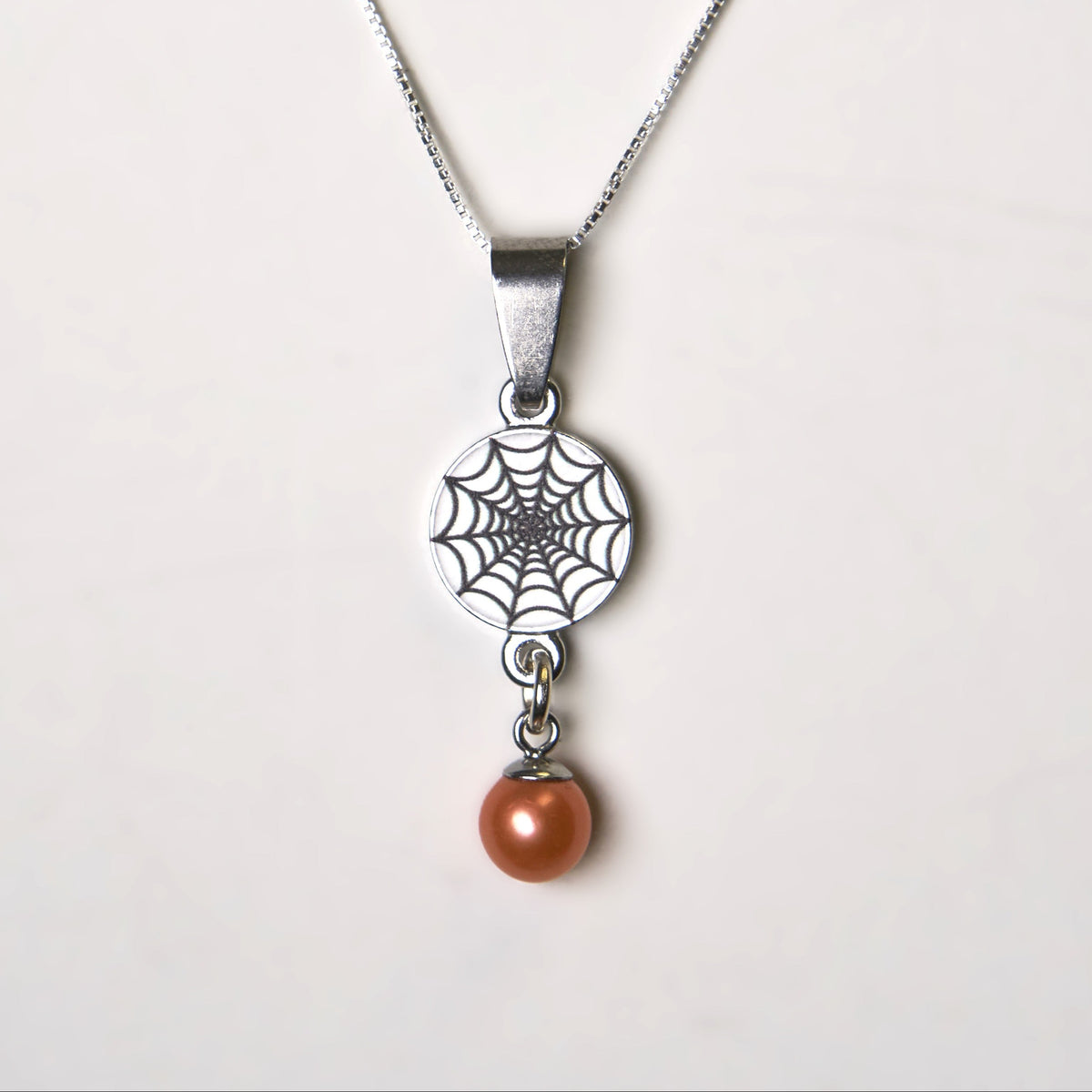 Bargain Cave - Web Necklace (Orange)