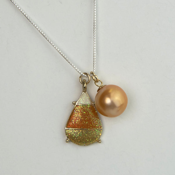 Bargain Cave - Candy Corn Necklace with Edison