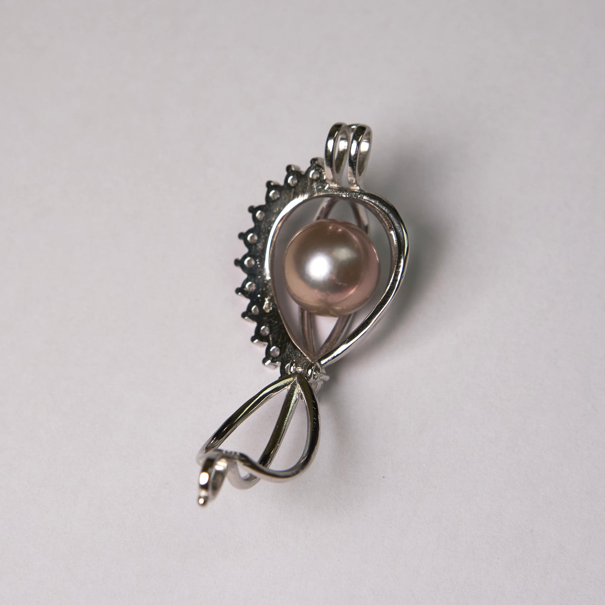 Serenity Cage Edison Necklace