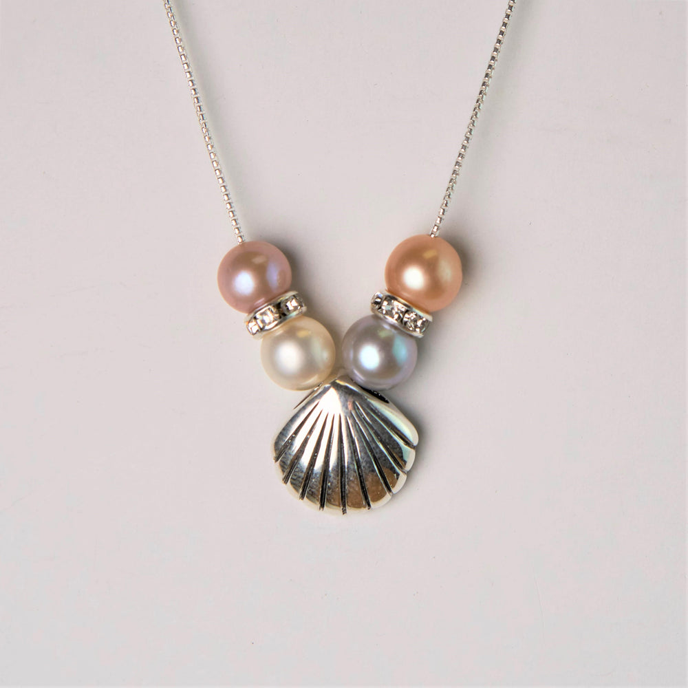 Shell Threaded Necklace